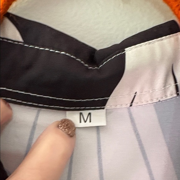 Black Ghost Print Men's Shirt Size Medium - Picture 2 of 3